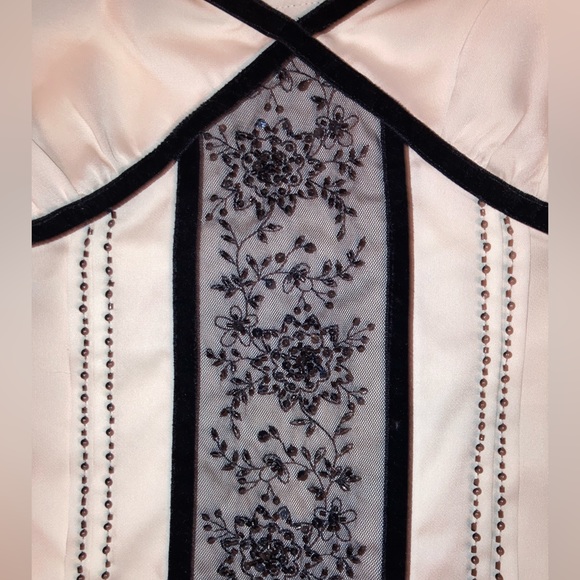 elegant velvet strapped top
| Ann Taylor Loft - Picture 3 of 6